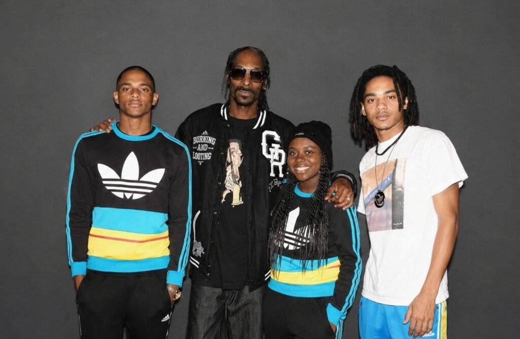 Julian Broadus: Ein vollständiger Lebensbericht über den Sohn von Snoop Dogg